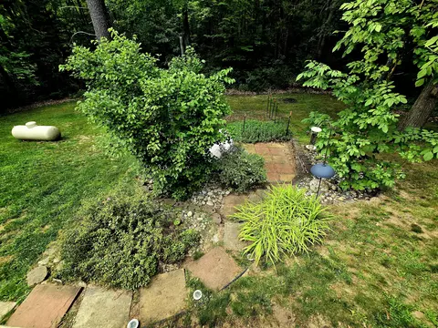 Exterior - 9535 E Sunset Dr, Roscommon, MI 48653 photo 8 of 14