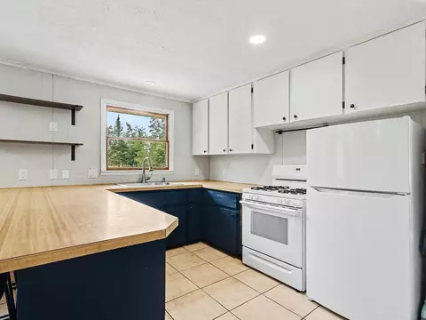 Kitchen - 335 Red Tailed Hawk Loop, Grayling, MI 49738 photo 2 of 3