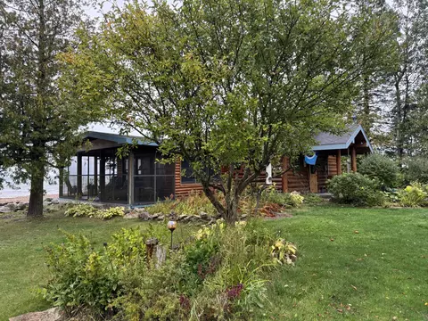 173 Horseshoe Bay Rd, St. Ignace, MI 49781