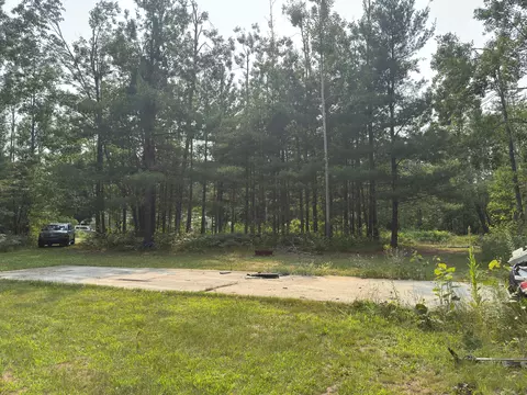 2723 Dorothy Dr, Gaylord, MI 49735