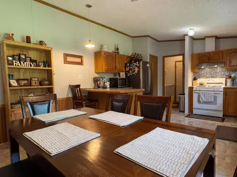 Dining - 6229 E Brutus Rd, Alanson, MI 49706 photo 2 of 2