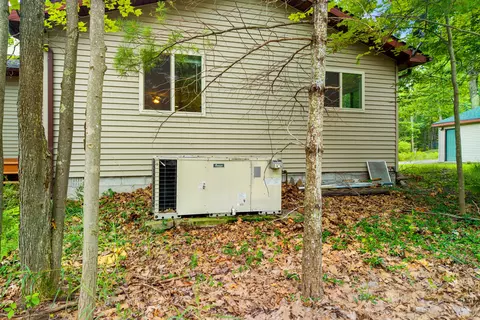 Exterior - 18975 Red Pine Dr, Hillman, MI 49746 photo 5 of 7
