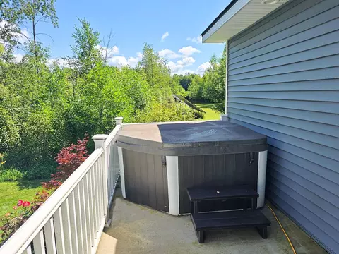 Exterior - 4150 Ash Ln, Gladwin, MI 48624 photo 9 of 14
