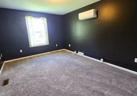 Bedroom - 4150 Ash Ln, Gladwin, MI 48624 photo 4 of 5