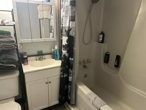 Bath - 2106 Jefferson Rd, Harrison, MI 48625 photo 1 of 1
