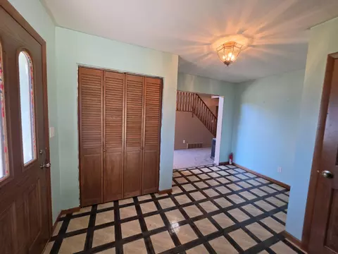 Entry Way - 2416 Hoy Rd, Mio, MI 48647 photo 4 of 12