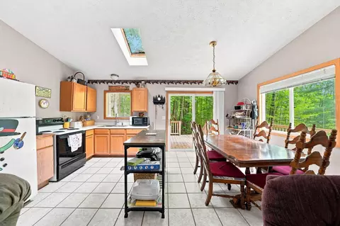 Kitchen - 104 Heidi Ct, Roscommon, MI 48653 photo 1 of 3