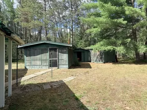Exterior - 3713 Deepwoods Rd, Roscommon, MI 48653 photo 2 of 9