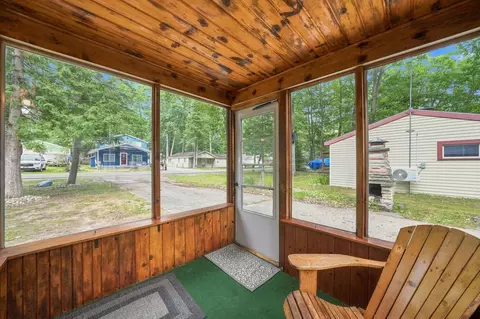 Exterior - 115 Swanson Ave, Roscommon, MI 48653 photo 7 of 7
