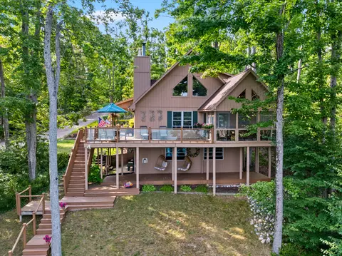 1517 W Martin Lake Rd, Gaylord, MI 49735