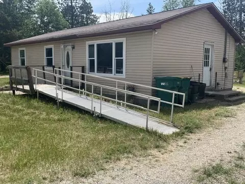 512 Wyckoff Dr, Roscommon, MI 48653 photo 3