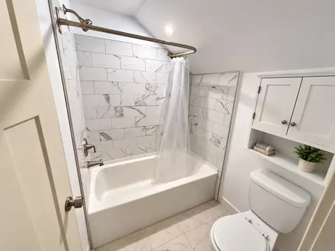 Bath - 224 S D St, Cheboygan, MI 49721 photo 2 of 3