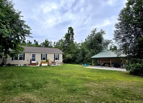 3560 Southview Dr, Johannesburg, MI 49751