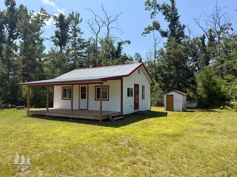 3326 Buttles Rd, Lewiston, MI 49756