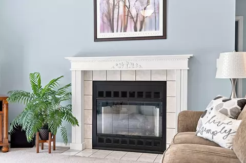 Living - 312 Division St, Roscommon, MI 48653 photo 3 of 4