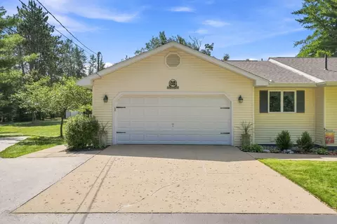 Exterior - 312 Division St, Roscommon, MI 48653 photo 7 of 13