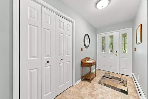 Entry Way - 312 Division St, Roscommon, MI 48653 photo 2 of 4