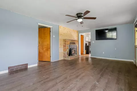 Living - 12382 Carney Rd, Lachine, MI 49753 photo 2 of 3