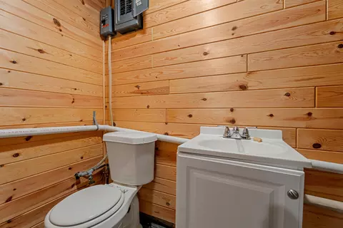 Bath - 12382 Carney Rd, Lachine, MI 49753 photo 2 of 2