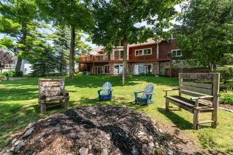Exterior - 4325 E Burt Lake Rd, Cheboygan, MI 49721 photo 17 of 25