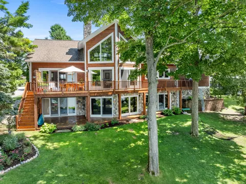 Exterior - 4325 E Burt Lake Rd, Cheboygan, MI 49721 photo 2 of 25