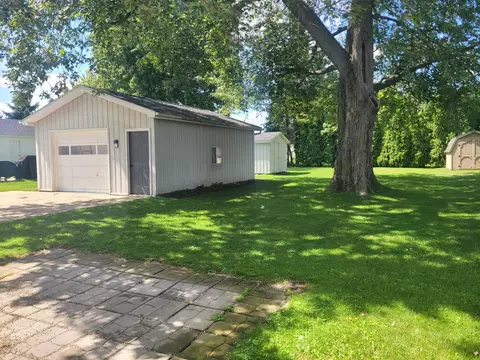 Exterior - 326 S Main St, Fowler, MI 48835 photo 2 of 5