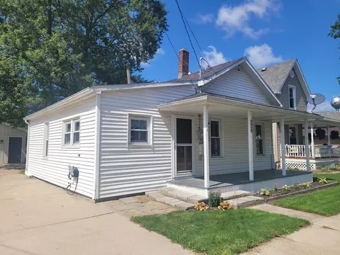 Exterior - 326 S Main St, Fowler, MI 48835 photo 1 of 5