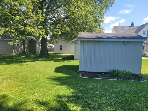 Exterior - 326 S Main St, Fowler, MI 48835 photo 4 of 5