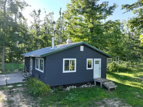 256 Mt Jack Rd, Elmira, MI 49730