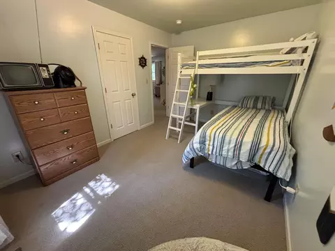 Bedroom - 15863 N Us 23, Ocqueoc, MI 49759 photo 5 of 10