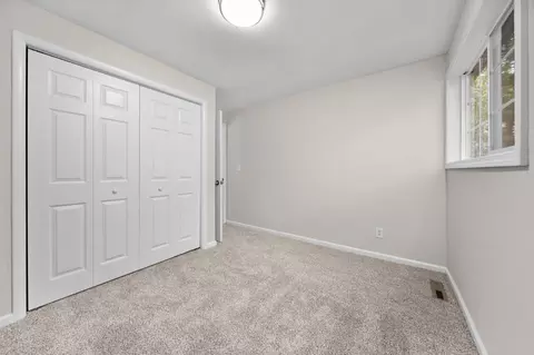 Bedroom - 4960 Dawn Dr, Grayling, MI 49738 photo 6 of 8