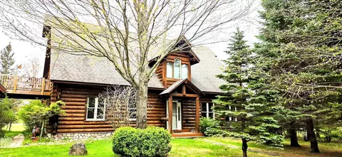 5810 Tanbark Ct, Gaylord, MI 49735