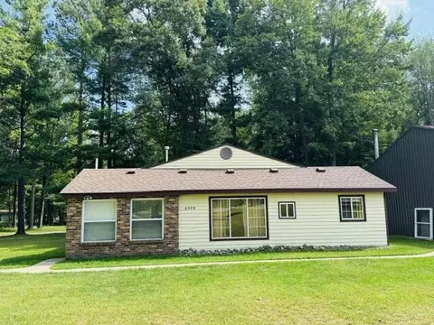 5329 S Tower Hill Rd, Houghton Lake, MI 48629