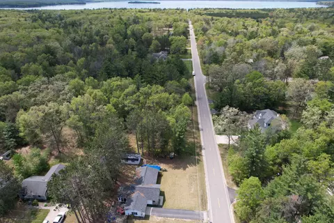 View/Area - 3175 W Maplehurst Dr, Roscommon, MI 48653 photo 4 of 4