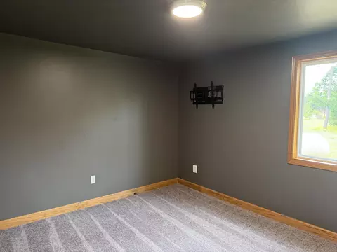 Bedroom - 1638 S Stephan Bridge Rd, Grayling, MI 49738 photo 4 of 4