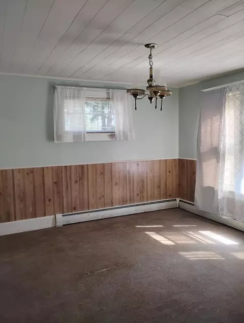 Living - 639 Duncan Ave, Cheboygan, MI 49721 photo 1 of 3
