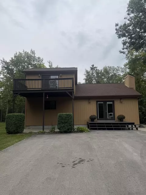 6471 Brentwood Ct, Presque Isle, MI 49777