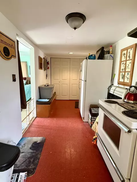 Kitchen - 10948 Beaver Pond Dr, Frederic, MI 49733 photo 1 of 3