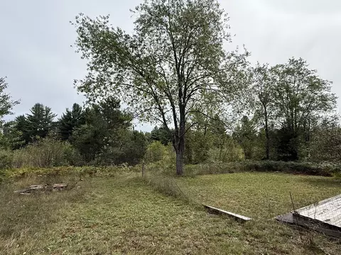 Exterior - 10948 Beaver Pond Dr, Frederic, MI 49733 photo 2 of 6