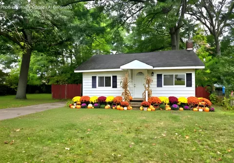 107 Irma St, Prudenville, MI 48651
