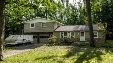 3127 Otsegoland Dr, Gaylord, MI 49735