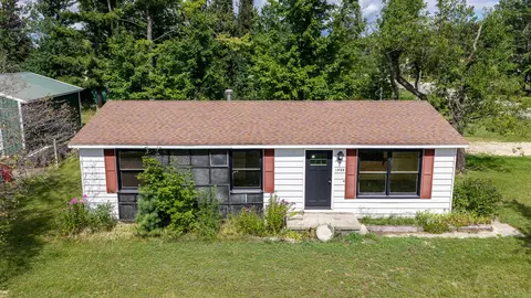 1598 Van Tyle Rd, Gaylord, MI 49735