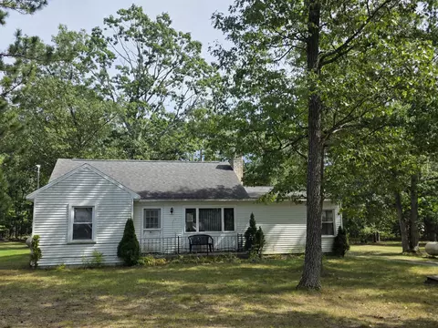 5558 Buck Rd, Oscoda, MI 48750