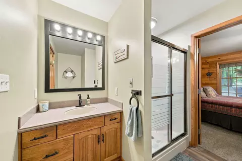 Bath - 215 Cardinal Ave, Roscommon, MI 48653 photo 1 of 4