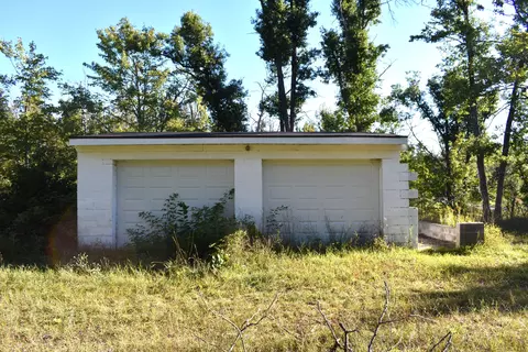 5780 Bear Lake Rd, Johannesburg, MI 49751
