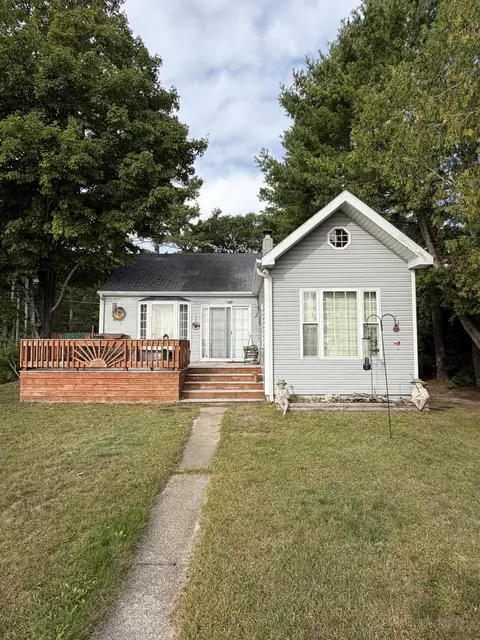3355 S Us 23, Greenbush, MI 48738