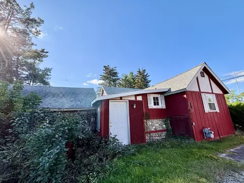 Exterior - 4695 Salling Ave, Lewiston, MI 49756 photo 5 of 14