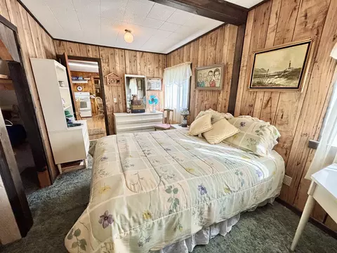 Bedroom - 4695 Salling Ave, Lewiston, MI 49756 photo 2 of 6