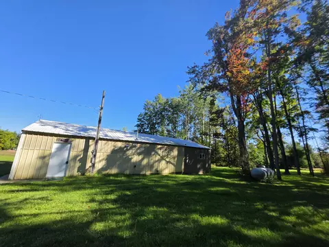 Exterior - 1465 W Cherry Creek Rd, Mio, MI 48647 photo 10 of 28