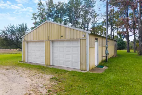 Exterior - 1465 W Cherry Creek Rd, Mio, MI 48647 photo 2 of 28